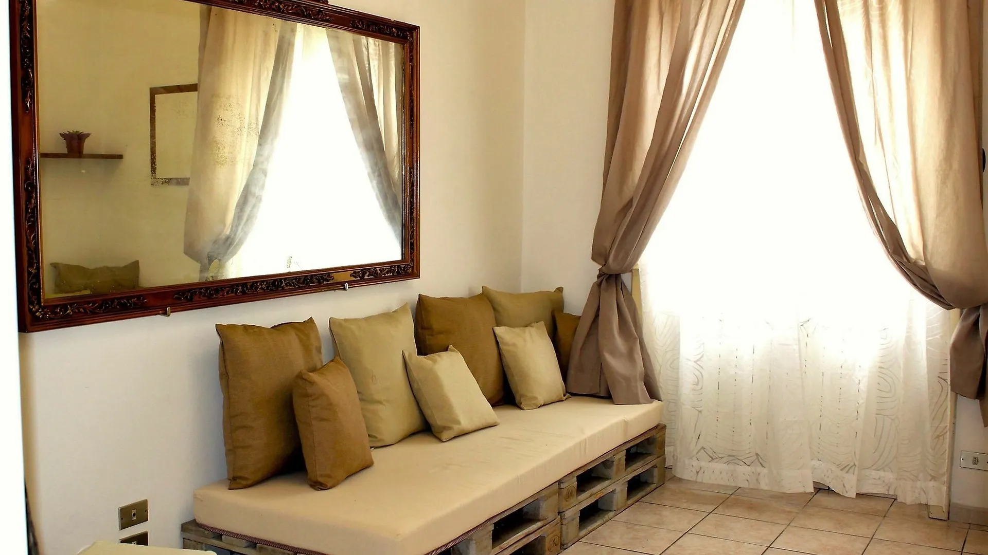 Apartment With 3 Bedrooms In Lecce, With Enclosed Garden And Wifi - 3