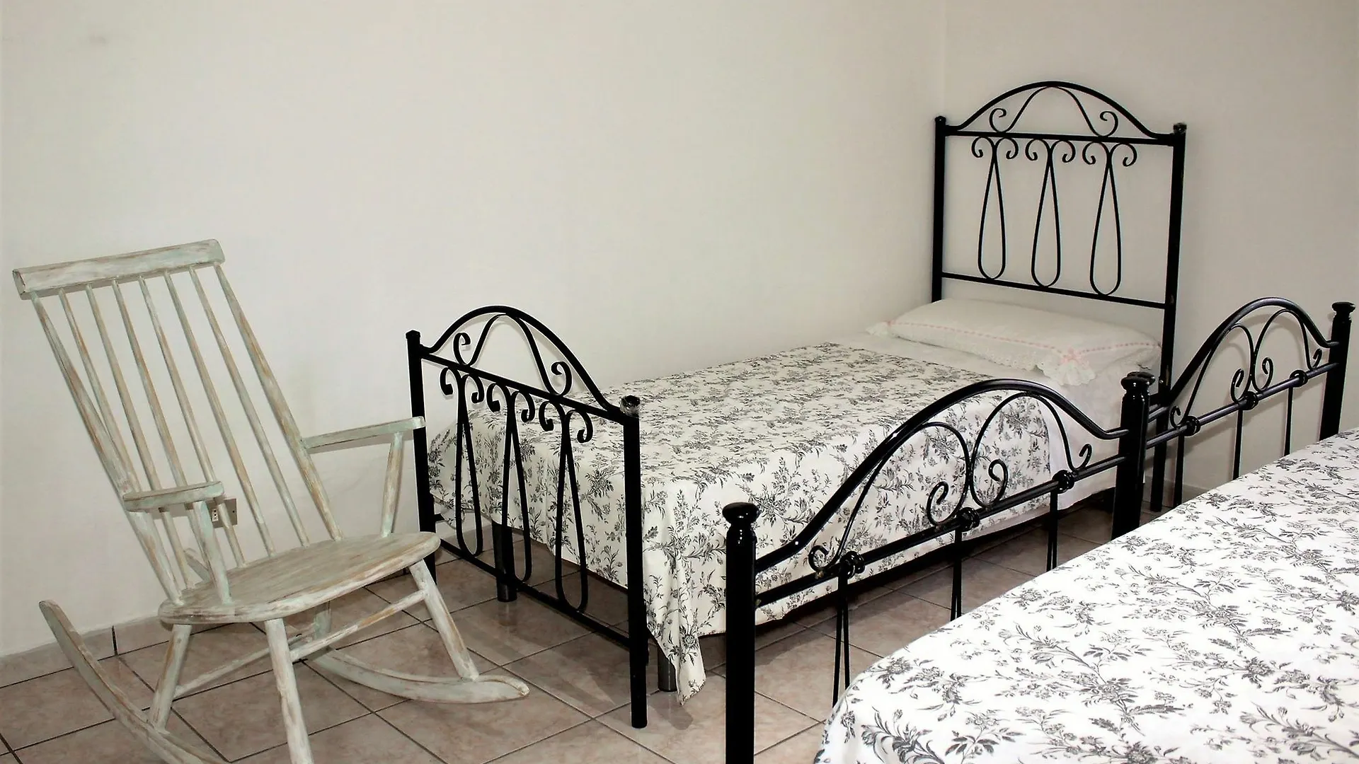 Apartment With 3 Bedrooms In Lecce, With Enclosed Garden And Wifi - 3 0*, Lecce Italy